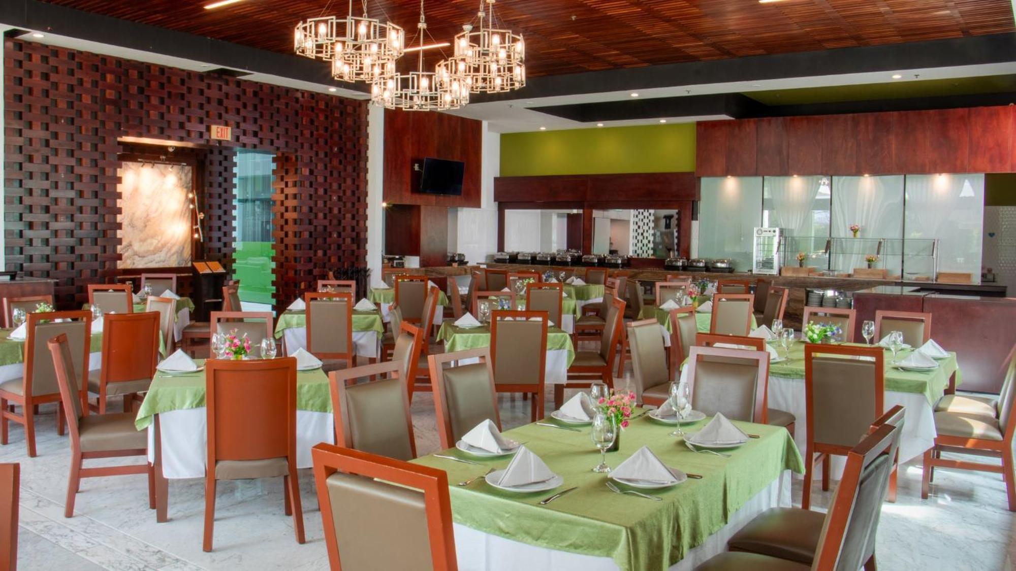 Holiday Inn Queretaro Zona Krystal By Ihg Exterior foto
